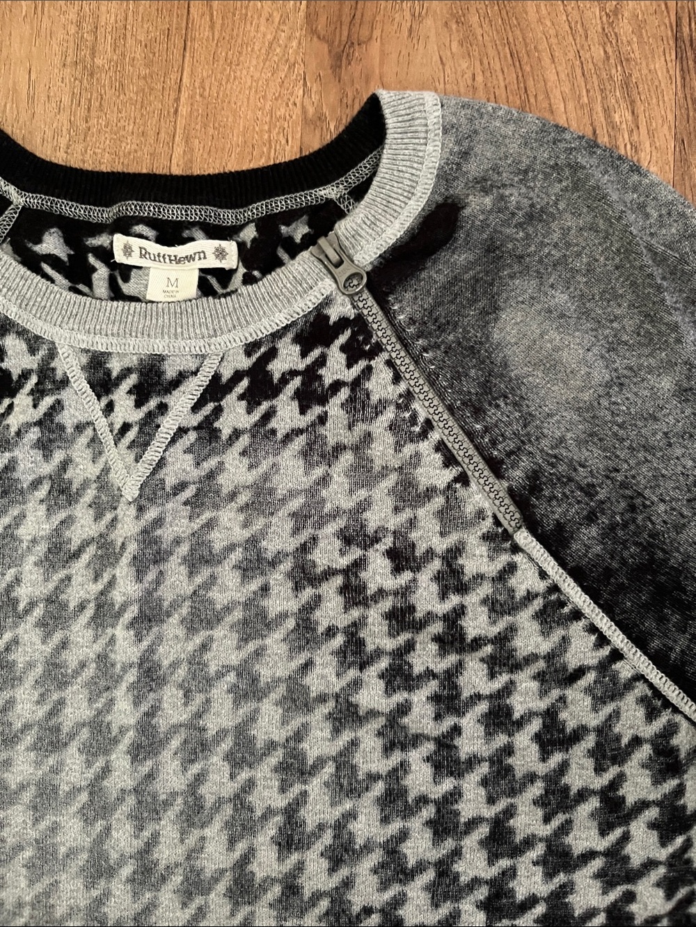 Ruff Hewn Patterned Sweater - Picture 4 of 8